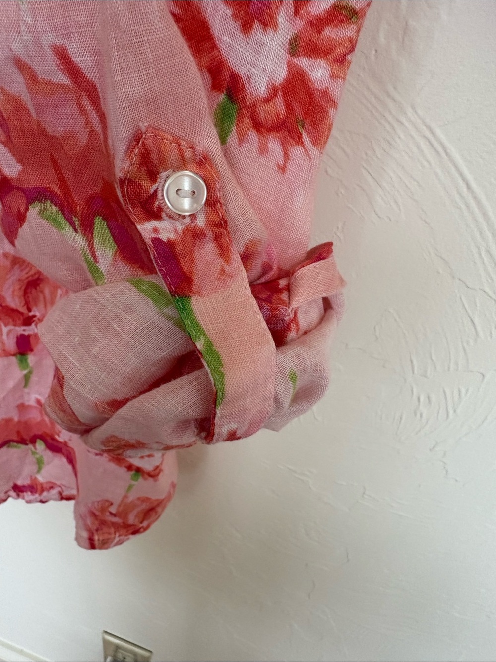 Beautiful Charter Club Pink & Red Linen Floral Poppies Button-Up Shirt - Picture 5 of 11
